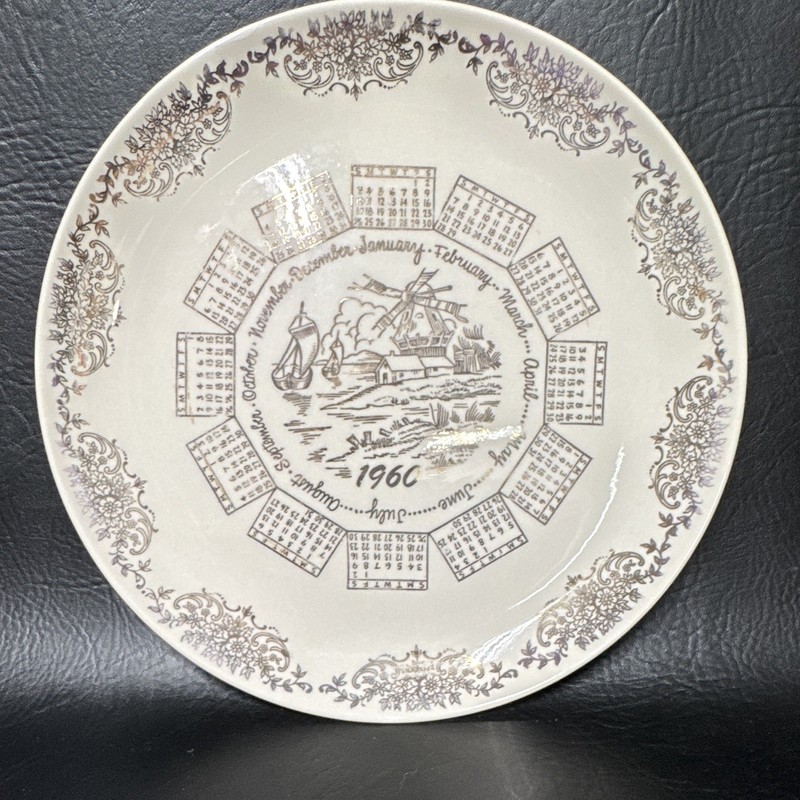 1960 Calendar Decorative Printed Ceramic Collector Plate White/Brown Round 10in