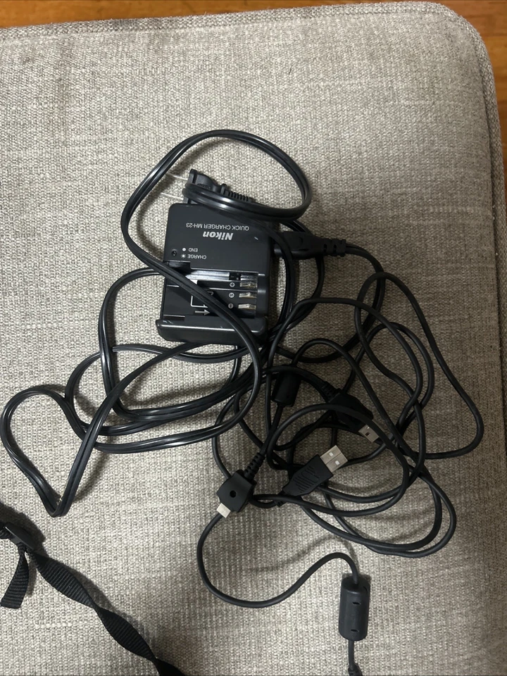 Paquete de accesorios para cámara Nikon D5000 Foto 3 de 4