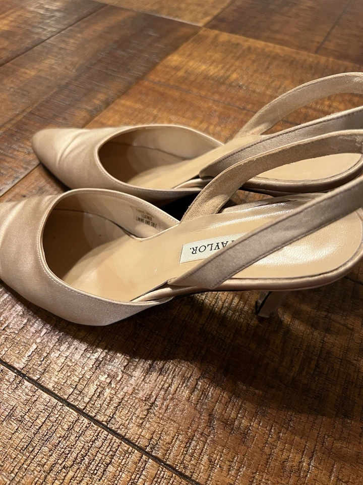 Tecido And Taylor tamanho 8 na lateral clima por dentro - Imagem 3 de 4