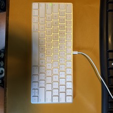 Apple Magic Keyboard - US English