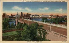 Minneapolis Minnesota Third Avenue Bridge skyline unused vintage linen postcard