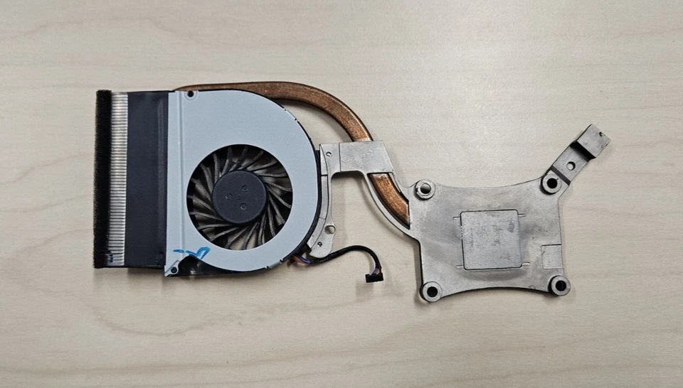 Dell Latitude E6430 Laptop Heatsink & Cooling Fan 0XDK0 00XDK0 CN-00XDK0-41362 - Image 4 of 4