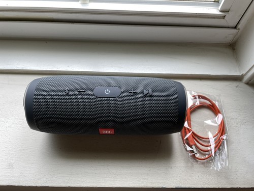 JBL Charge Essential Portable Bluetooth 