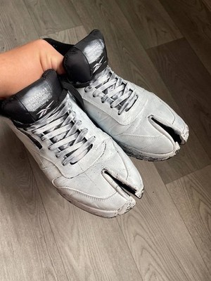 Maison Margiela x Reebok Classic Leather Tabi White EU43 US10 UK9