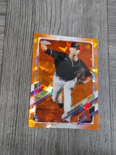 TAYLOR WIDENER 2021 TOPPS CHROME SAPPHIRE ORANGE ROOKIE CARD. #7/25.