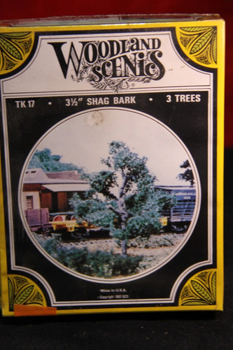 JP HO Woodland Scenics 1287 TK17 3 árboles con cortezas peludas - 3,5" de alto | Zustand: New