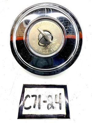 NOS Ford GM Chrysler Motorcraft Vented Locking Chrome Gas Cap XO-1906 C71-24