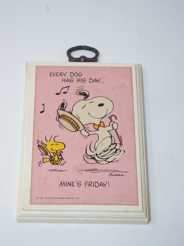 Vintage Hallmark Plaque Snoopy Woodstock EVERY DOG HAS HIS DAY MINE'S FRIDAY HTF