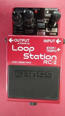 BOSS RC 2 Loop Station Guitar Effects Pedal   16 Minute Phrase Looper