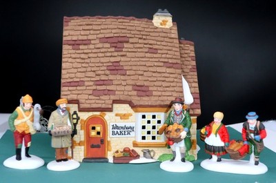 Dept 56 - ''Wernbury  Baker'' - ''Buying Baker's Bread'' - ''Village Street Peddlers''
