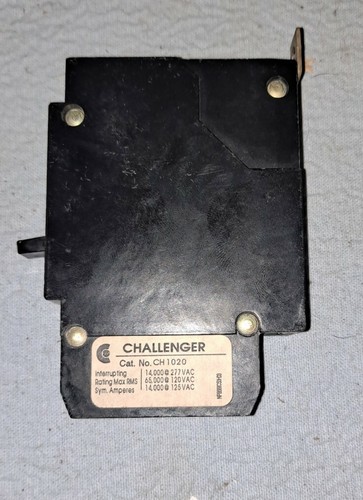 Used Challenger  CH1020 20 Amp Circuit Breaker 120-277V 1 pole - Afbeelding 2 van 2