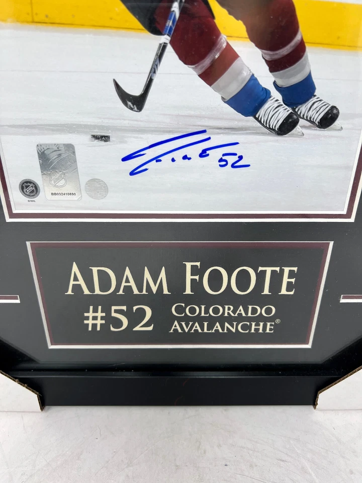 Foto ADAM FOOTE Colorado Avalanche FIRMADA Enmarcada 8x10 Frameworth Certificado de Autenticidad Foto 2 de 2