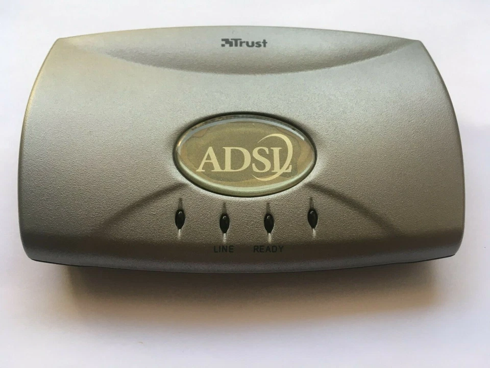 TRUST 235A SPEEDLINK ADSL WEB MODEM con cd-rom, manuale d'uso, cavo collegamento - Immagine 2 di 4