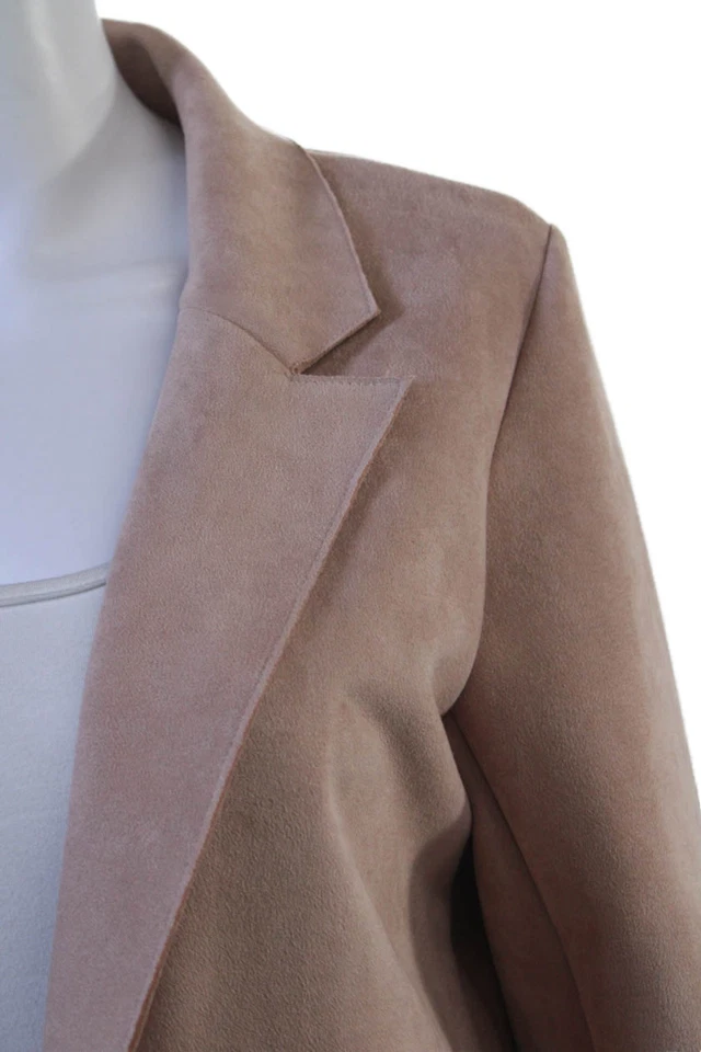 Женский классический бежевый блейзер Zara с воротником и длинным рукавом размер XS - Изображение 2 из 4