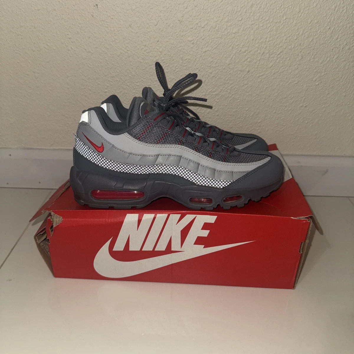 Nike Air Max 95 Essential Smoke Grey University Red for Sale 