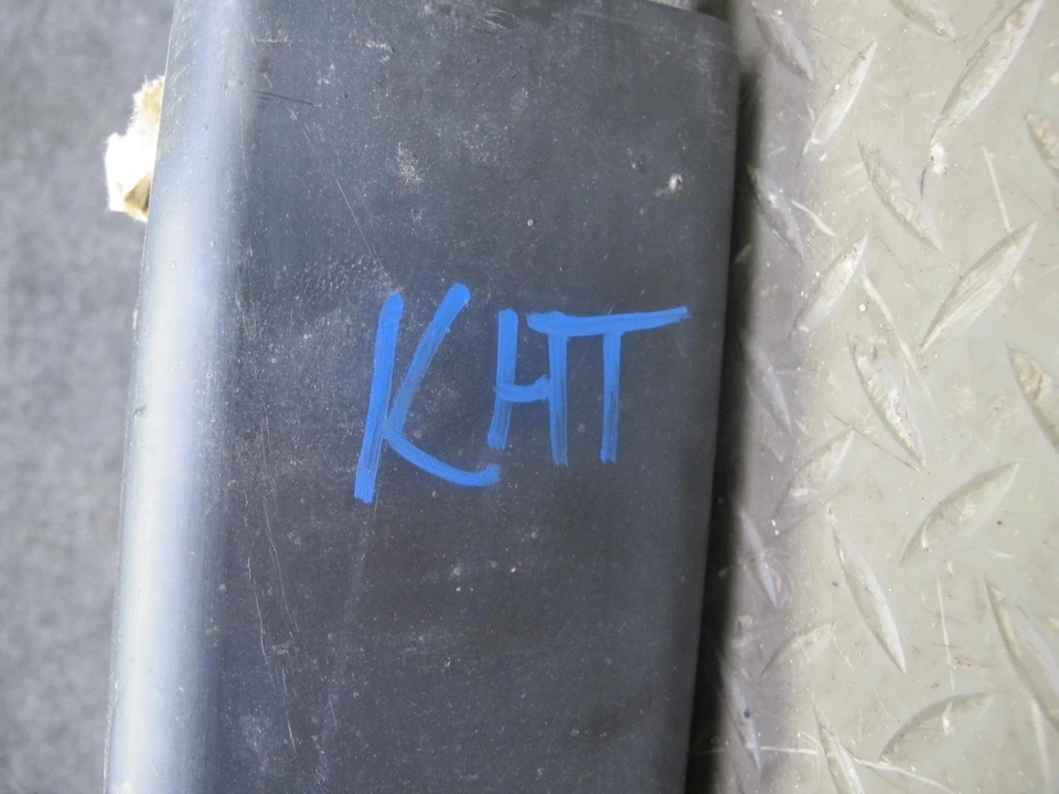 Hummer H2 2004-2007 6,0 L emisión combustible vapor evaporador bote filtro charcol Foto 2 de 4