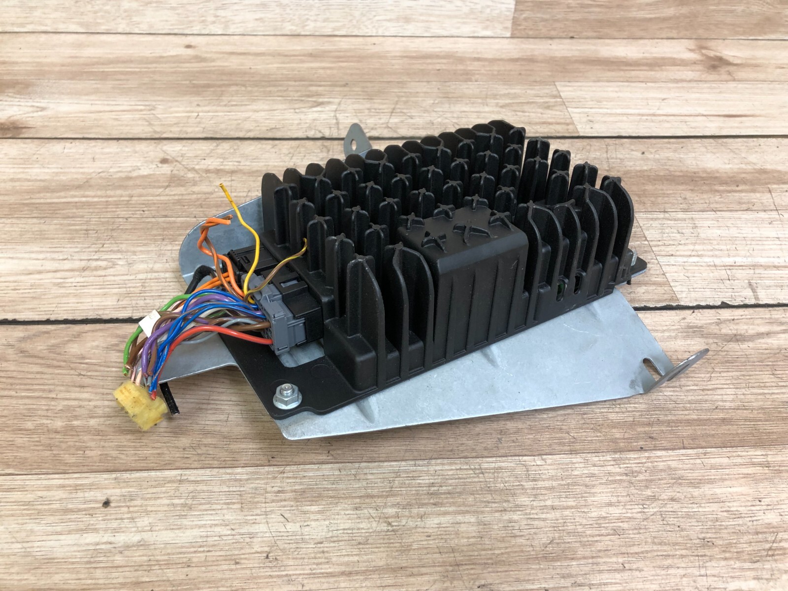 MERCEDES BENZ OEM W203 W209 CLK500 CLK350 C230 C280 AMP RADIO AMPLIFIER 05-09 3