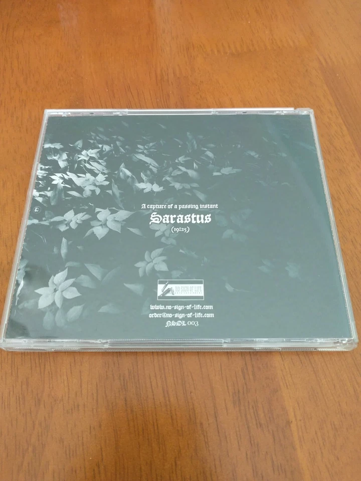 October Falls - Sarastus CD No Sign of Life Neofolk Black Metal Agalloch Foto 2 de 3