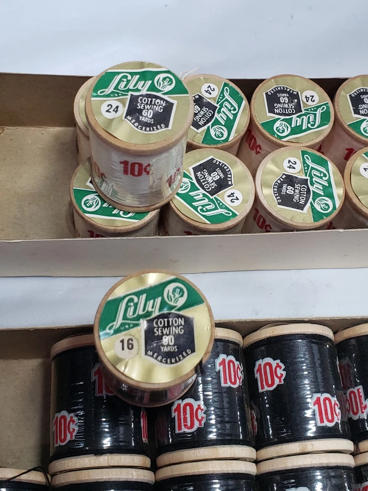 Linha de costura Lily 11 wh/12 bl 1380yds Mercerized Orig Lily Mill Co. Caixas - Imagem 4 de 4