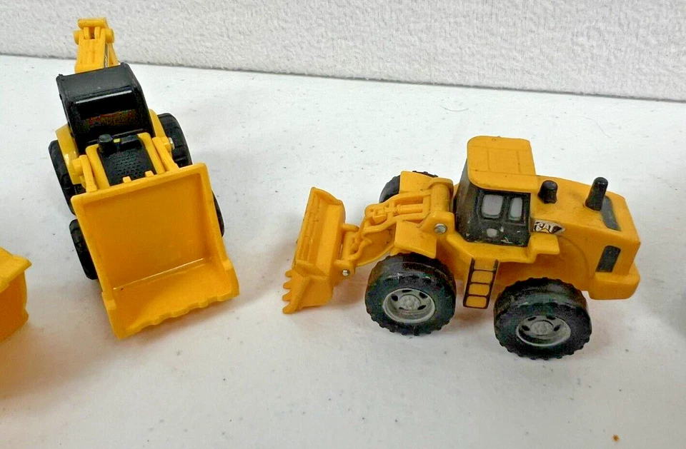 Plastic Cat Construction Trucks Dump Truck Dozer Back Hoe Front Scooper Lot of 6 - Image 3 of 4