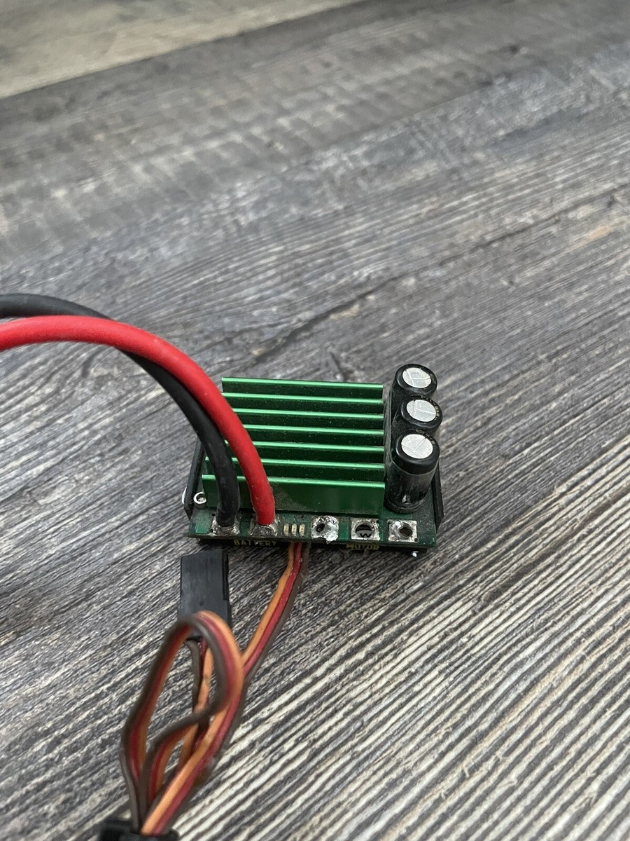 Castle マンバマックス Pro ESC セット フィールドリンク付属 81QbZCI4cDL._UF350,350_QL50_.jpg