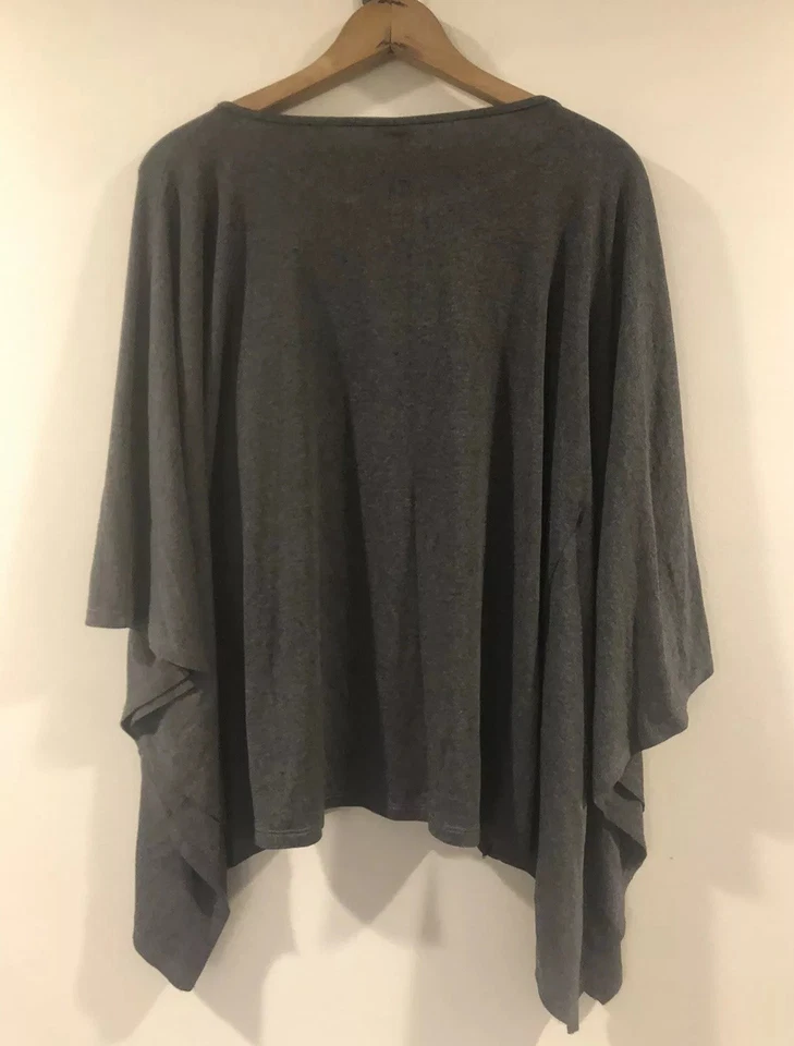 NUEVO CON ETIQUETAS LIQUIDO Mujer MEDIANO Yoga Gris Alas Salvajes Top Suelto Foto 3 de 3