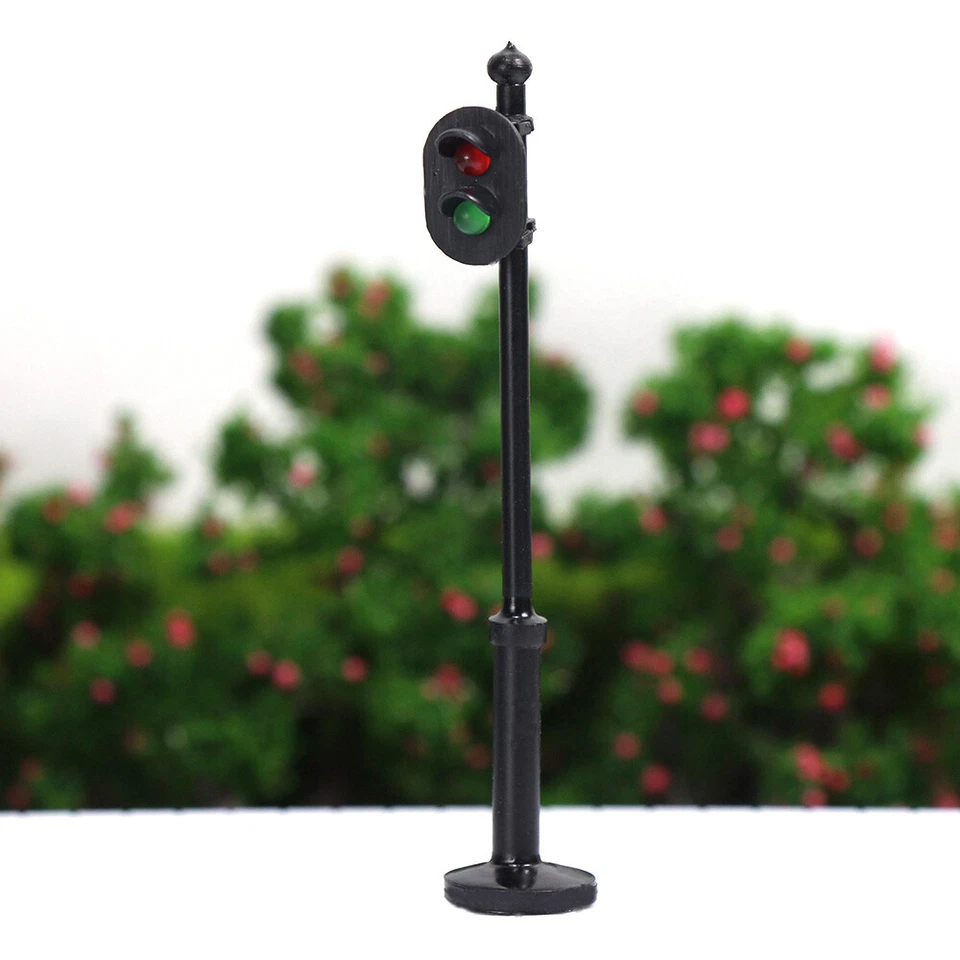 5pcs Traffic Signals O Scale 1:43 LED Crosswalk Signal Road Street Red Green - Image 2 of 4