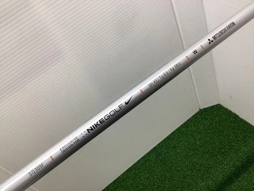 NIKE GOLF Sasquatch DYMO QUAD QUILLA 7W madera de calle flexible sin usar para damas-W sin H/C Foto 3 de 4