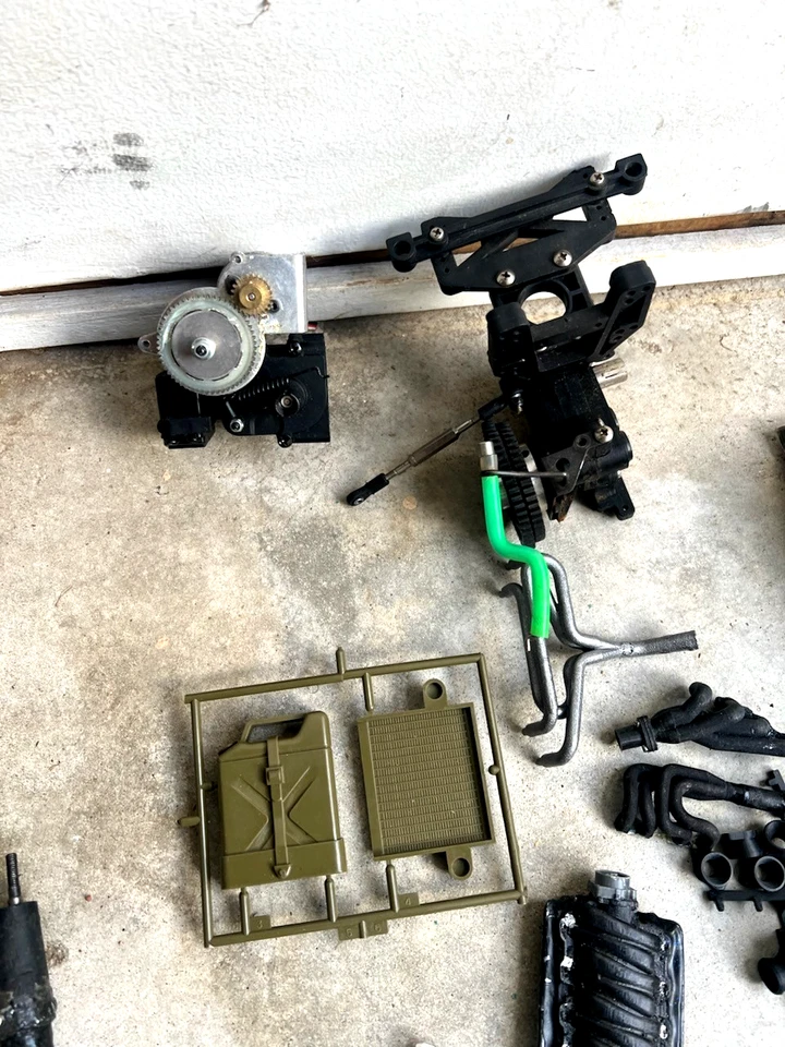 rock crawler lote 1/10 piezas y accesorios Foto 2 de 2