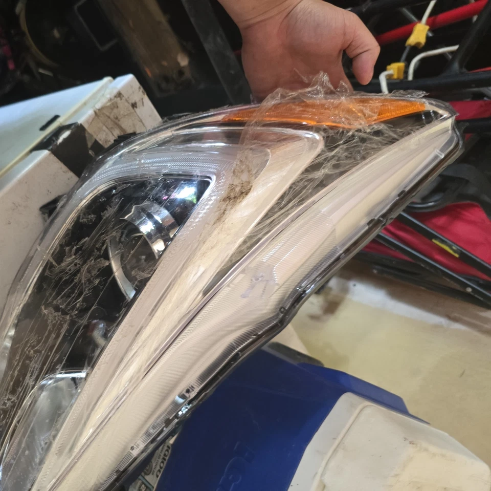 Faro halógeno lado del conductor LH LF para Subaru Outback Legacy Foto 2 de 4