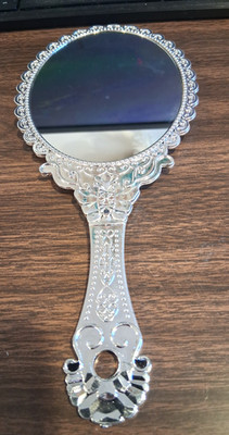 ELEGANT LOOKING 10'' PLASTIC MIRROR WITH HANDLE, SILVER, LIGHT DUTY