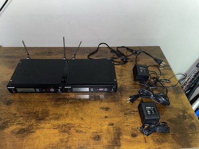 Pair Of 2 Shure SLX4 Wireless Microphone Receivers missing 1 antenna