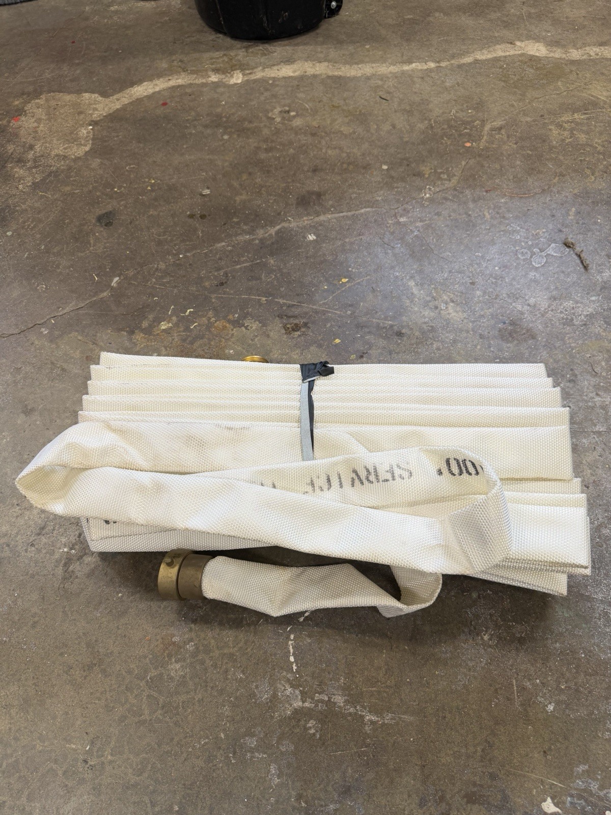 1-1/2" x 100 ft Fire Hose NST Brass Fittings (Used As Is) Rack N Reel