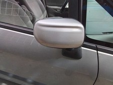 Retroviseur droit (ou coque) Mazda PREMACY