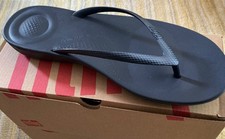 Fitflops. midnight Navy. ergonomically designed. 3.