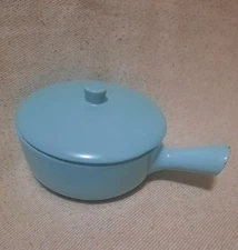 Blue w Handle & Lid Baking Dish