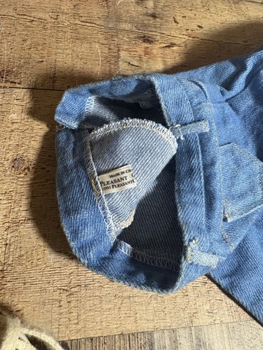 PLEASANT COMPANY American Girl Today BLUE JEAN BASICS Shirt, Jeans, Shoes - Picture 6 of 6