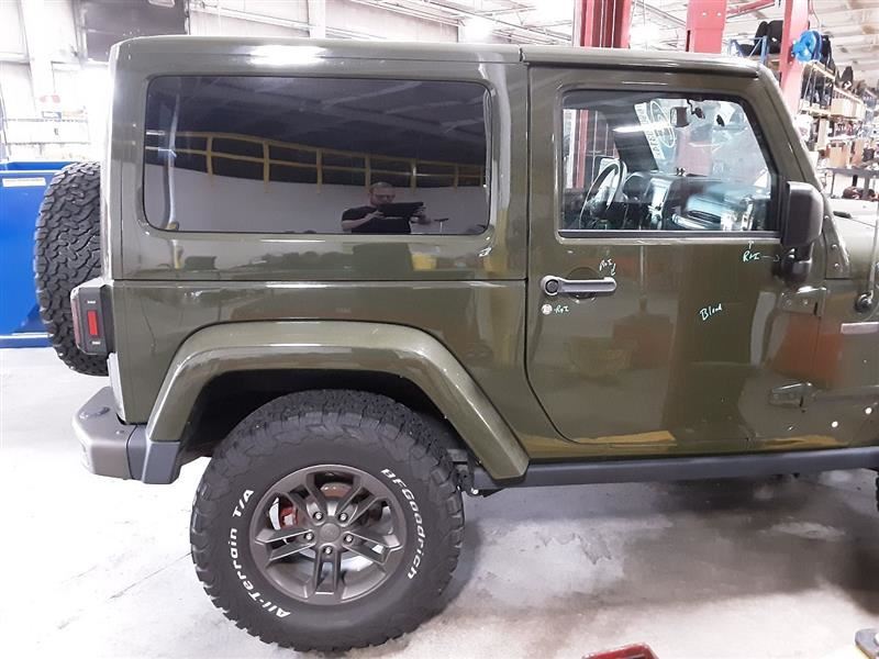 Jeep JK Wrangler OEM Steel Gas Tank Skid Plate 2 Door 2007-2017 148314