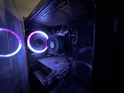 SkyTech Blaze II (500GB SSD, AMD Ryzen 5 3600, 3.6GHz, 16GB RAM, NVIDIA GeForce