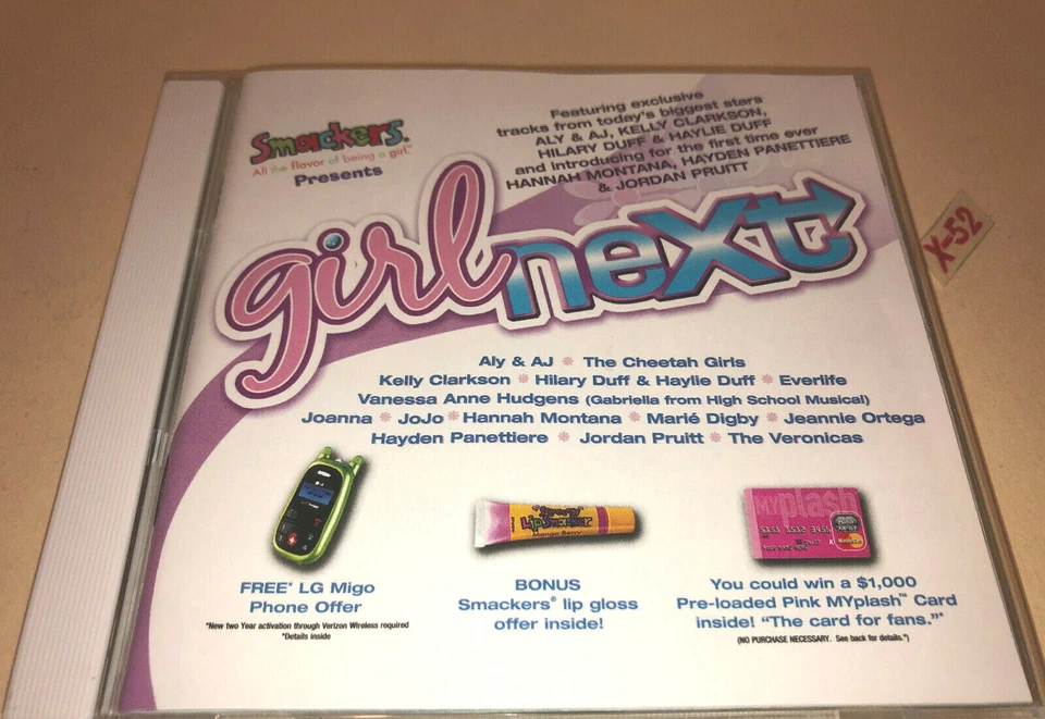 Miley Cyrus Kelly Clarkson CD Aly AJ Hayden Panettiere Vanessa Hudgens Veronicas Foto 3 de 4