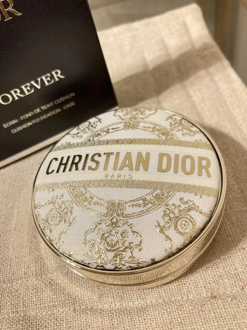 dior cushion cover