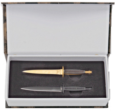 Commando Dagger knife Limited Edition Desk knife Set