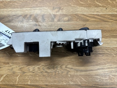 01-07 Chevy Express Savanah Van Heater Air A/C Defrost Temp Unit 25753629 - Picture 2 of 4