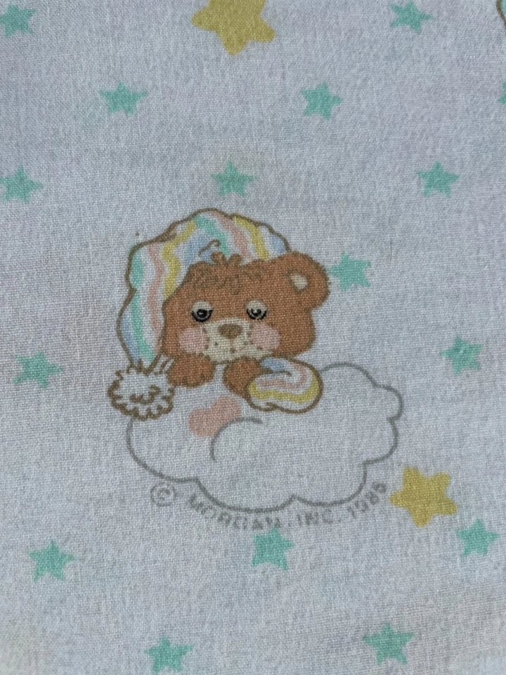Oso de peluche Baby Morgan Sleepy 1985 vintage sábana ajustable cuna nubes estrellas de luna Foto 2 de 2