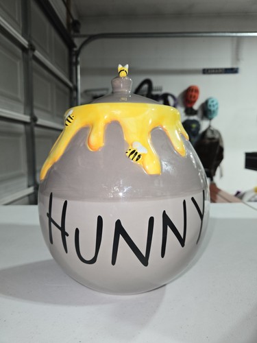 Disney Winnie the Pooh Hunny Pot Ceramic Cookie Jar with Bee Lid