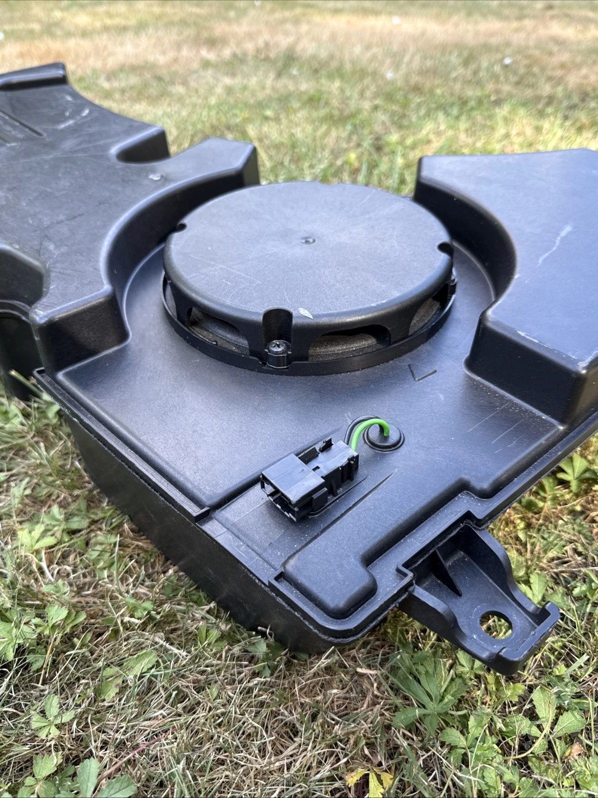 AUDI Q7 4M Subwoofer Assembly 900164B38302 4M0035621 - Excellent Condition 3