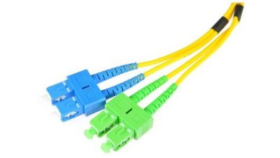 5902887070815 PATCHCORD ŚWIATŁOWODOWY SM SC/UPC-SC/APC DUPLEX 3m OPTIX