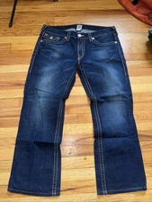 True Religion Billy Big T Faded Blue Jeans  38x32 (hem) Faded Stitching EUC