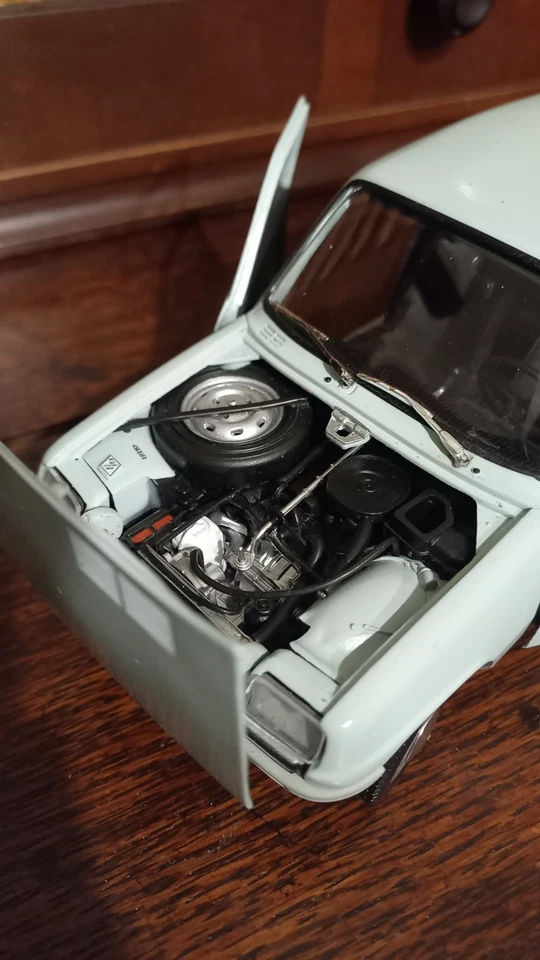 RENAULT 5 TL  1972 - SOLIDO - SCALA 1:18 - CELESTE con scheda pdf - Immagine 4 di 4