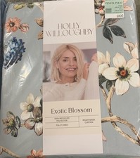 Dunelm Holly Willoughby weich blau exotisch B...